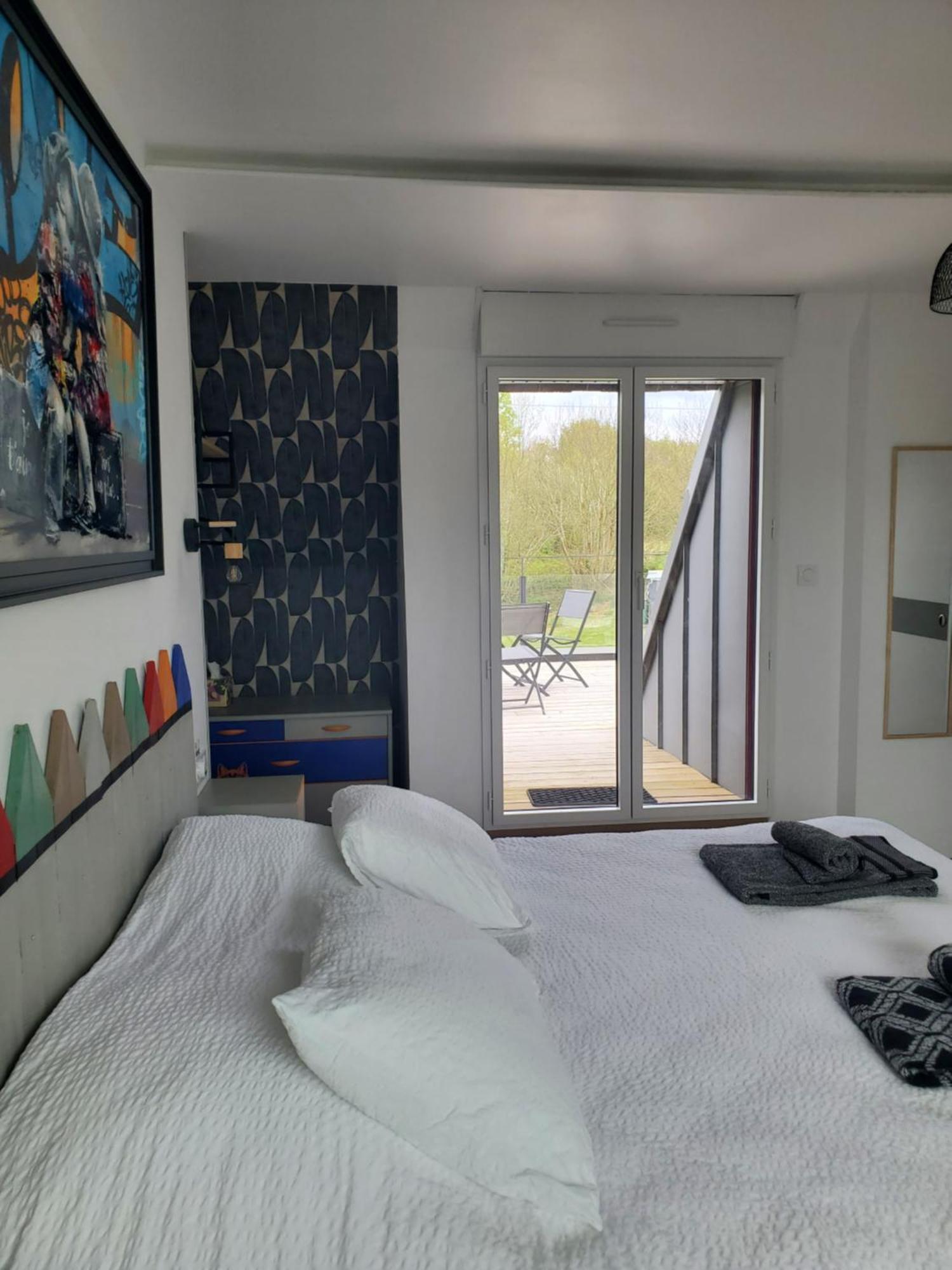 Chambre Et Table D'Hotes Manava Loretta バナレック エクステリア 写真